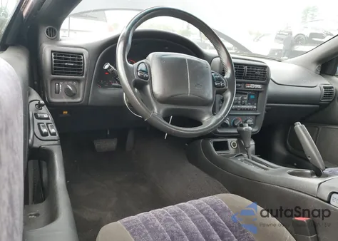 2002 Chevrolet Camaro из США, поврежденный, VIN 2G1FP22K522131483